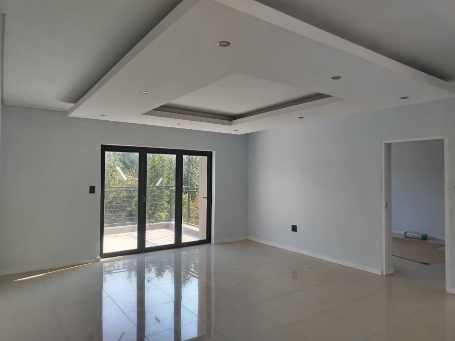 5 Bedroom Property for Sale in Melodie North West